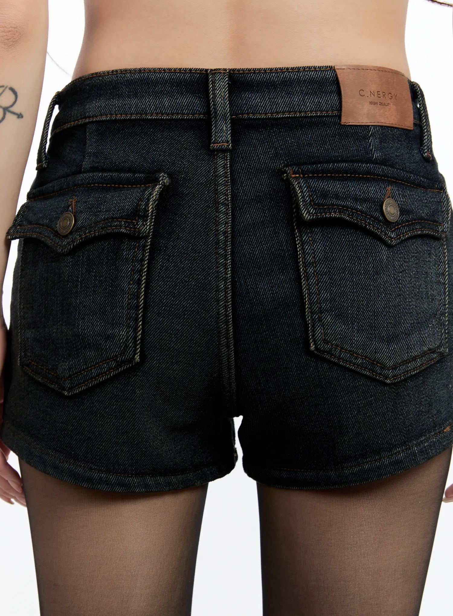 casual-low-rise-denim-shorts-cn524