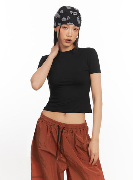 short-sleeve-crop-top-ia504