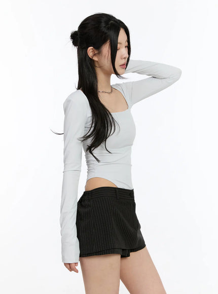 square-neck-layered-long-sleeve-bodysuit-ca507