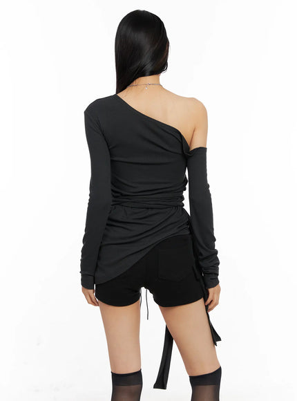 asymmetric-detail-long-sleeve-top-co529