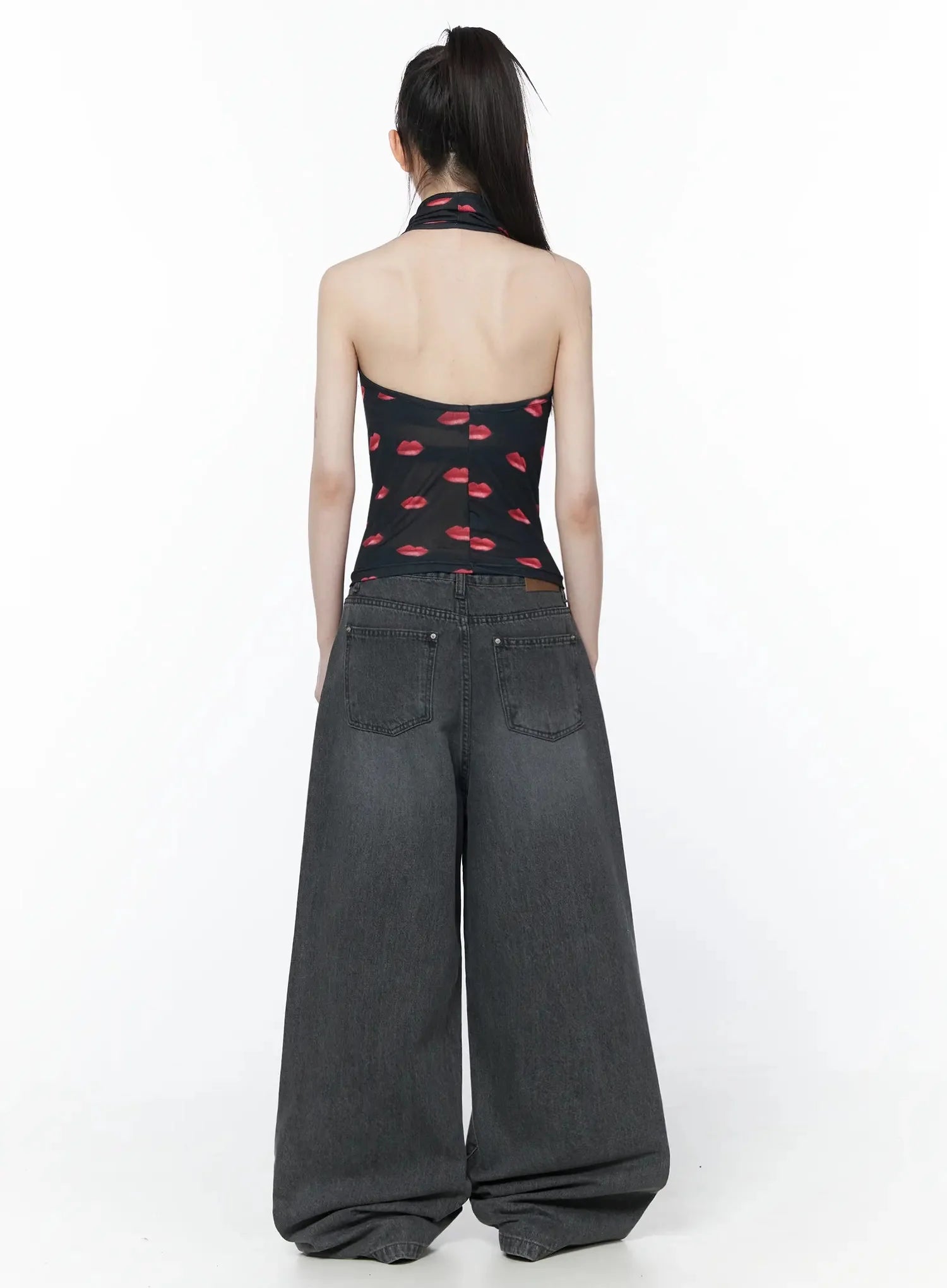 shia-vintage-wash-wide-leg-jeans-iy514