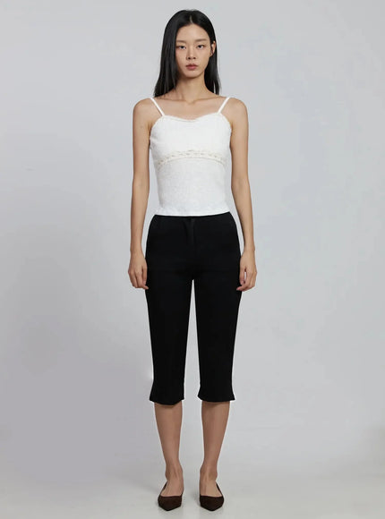 lace-trim-sleeveless-camisole-im520