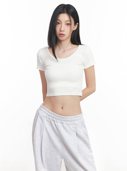 basic-lounge-crop-tee-iy516