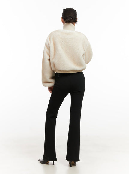 cozy-long-sleeve-crop-faux-fur-jacket-cd410