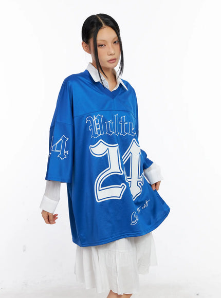 Oversized V-Neck Graphic Tee CL529