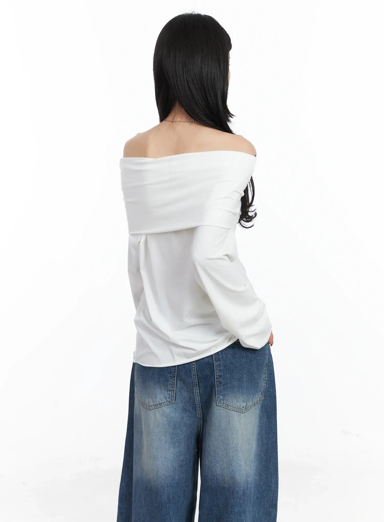 off-shoulder-eyelet-top-cn528