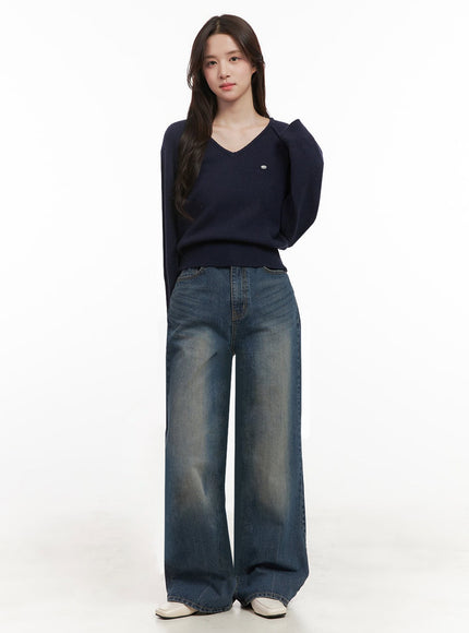 Genie Washed Wide-Fit Bootcut Jeans IJ510