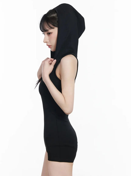 sleek-hooded-jumpsuit-iy511