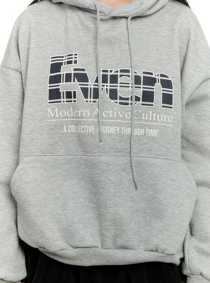 cozy-graphic-hoodie-cn506