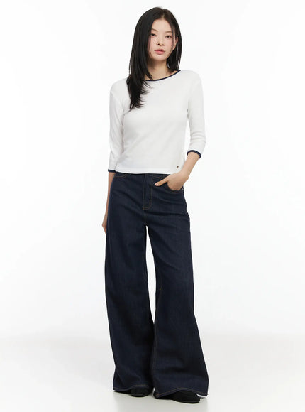 two-color-quarter-sleeve-top-im524