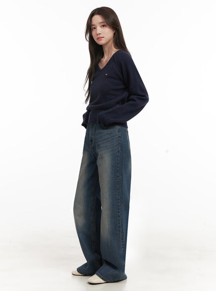 Genie Washed Wide-Fit Bootcut Jeans IJ510