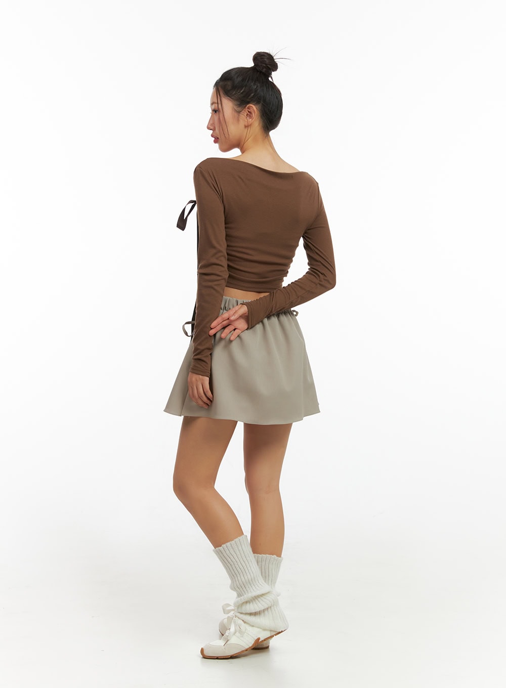 ribbon-pleated-mini-skirt-is402