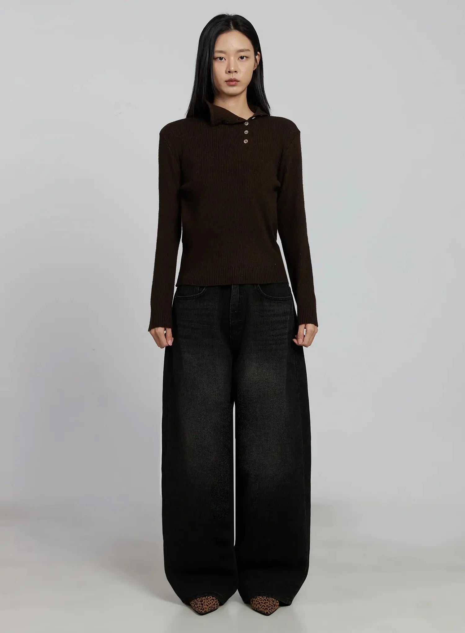 Button Detail High Neck Sweater IM520