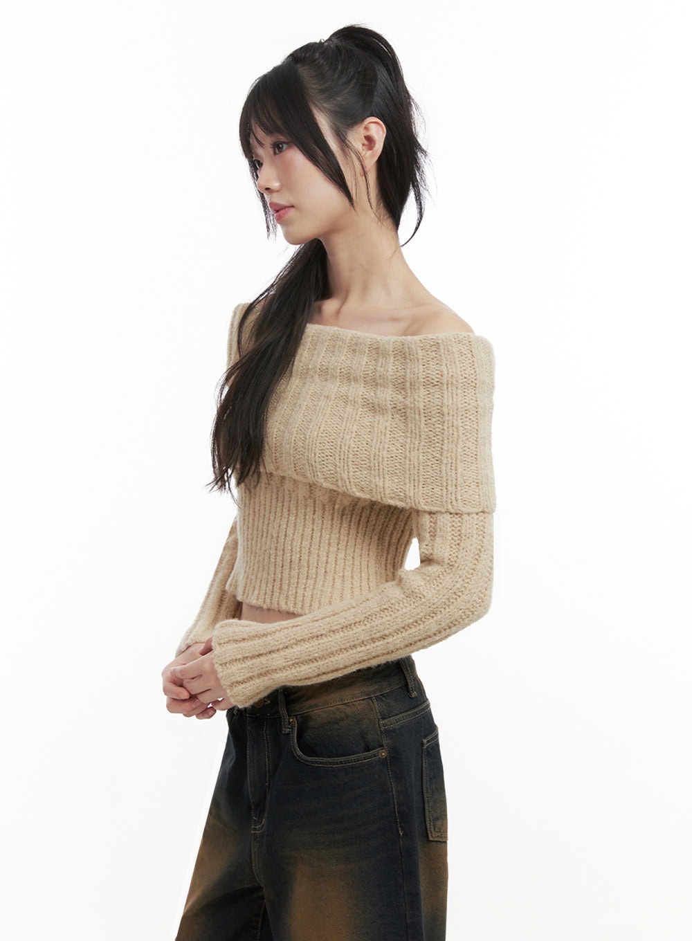 slim-fit-off-shoulder-sweater-id402