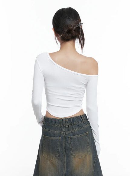 off-shoulder-asymmetric-long-sleeve-crop-top-cs503