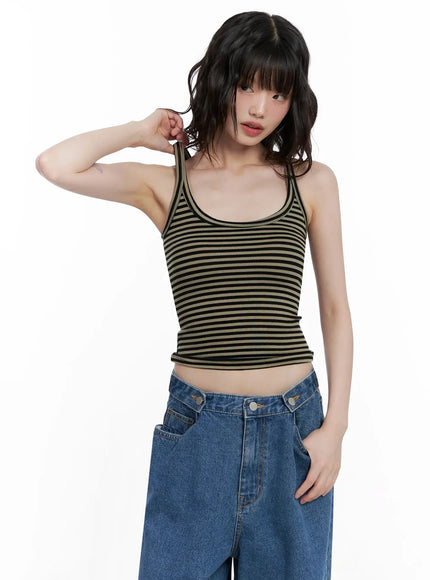 Striped U-Neck Tank Top IL528