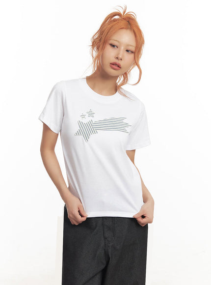 graphic-star-crop-top-ia515