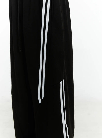 oversized-wide-leg-track-pants-cf510