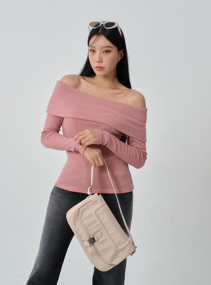 Ribbed Knit Off-Shoulder Top IJ318