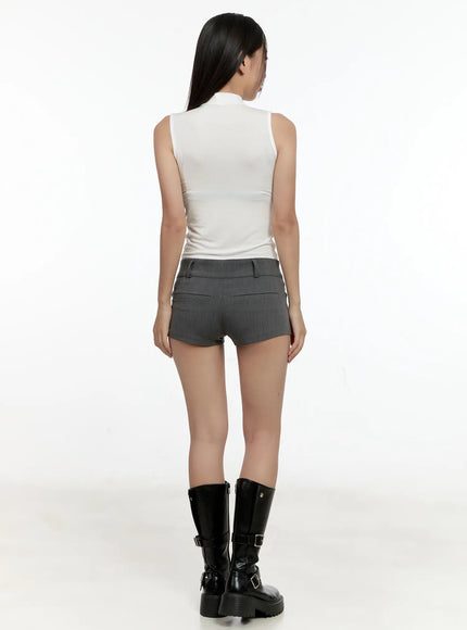 chic-low-rise-shorts-cg501