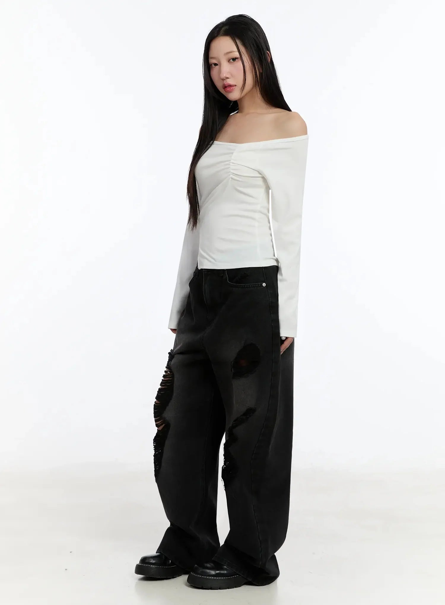 keyla-distressed-baggy-jeans-im513