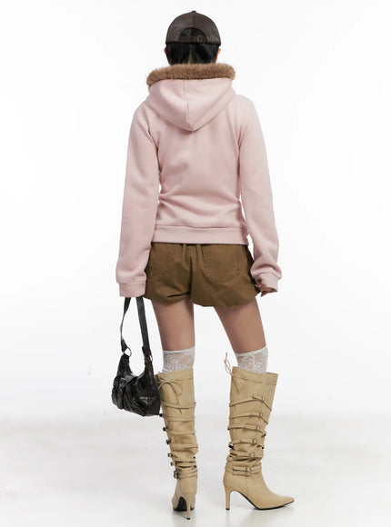 faux-fur-trim-cropped-hoodie-cn528