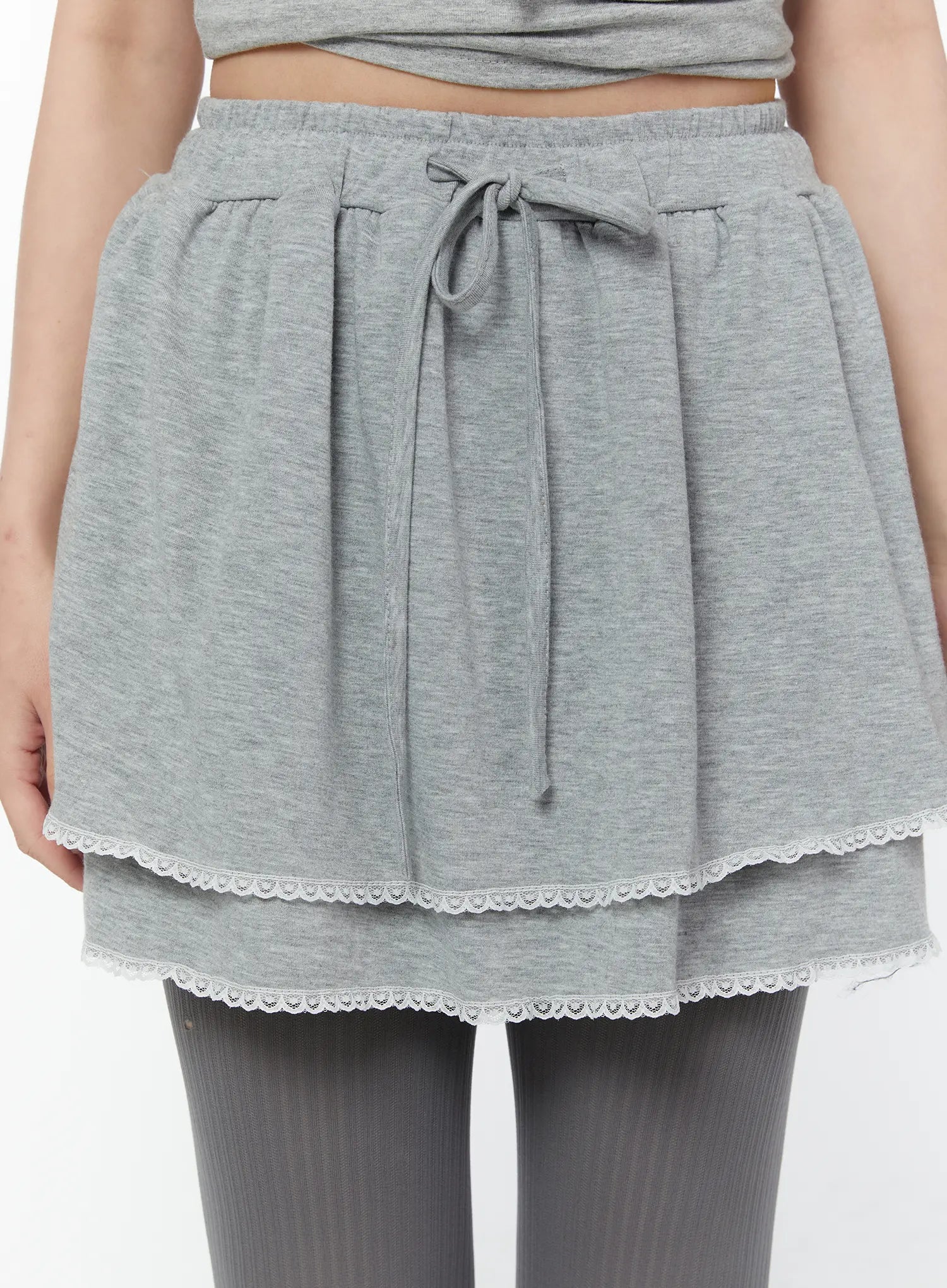lace-trim-layered-mini-skirt-cy519