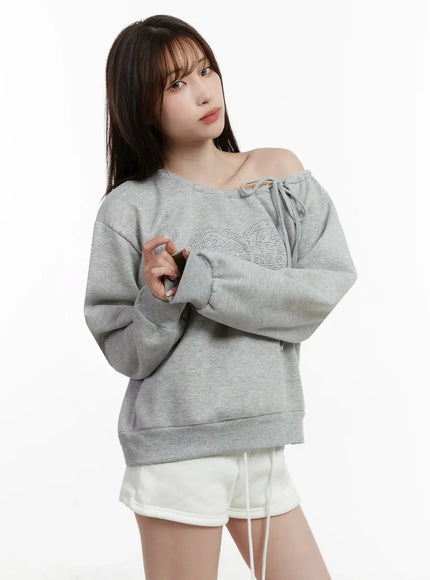 off-shoulder-ribbon-sweatshirt-ij521