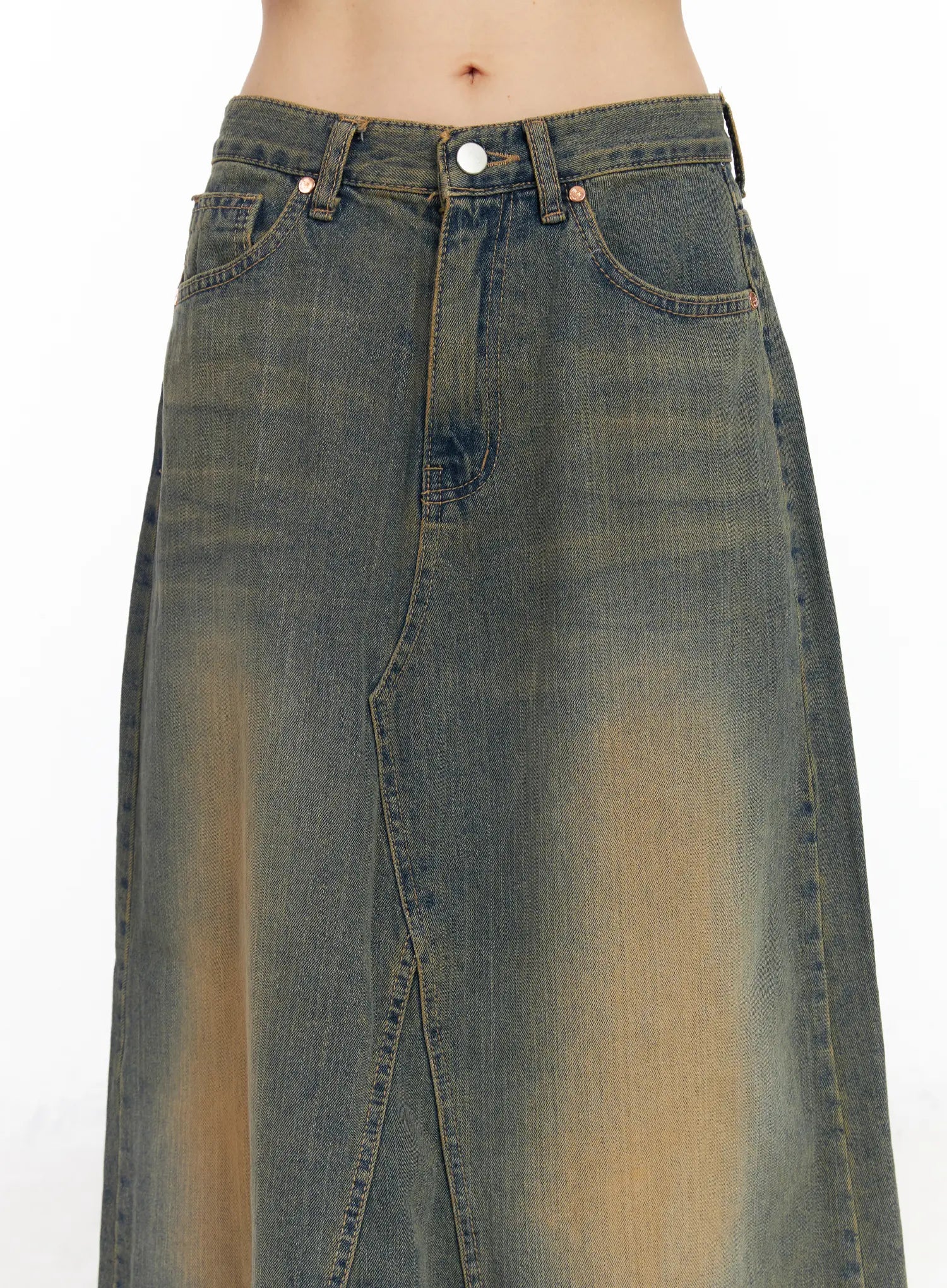 distressed-maxi-denim-skirt-cm525