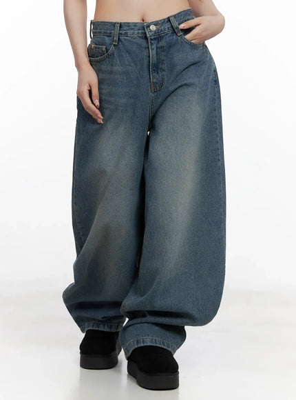 alani-vintage-wash-wide-leg-jeans-in525