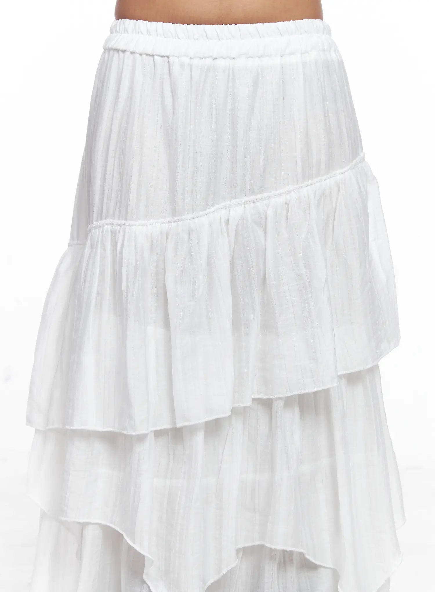 bohemian-tiered-flowy-maxi-skirt-co510