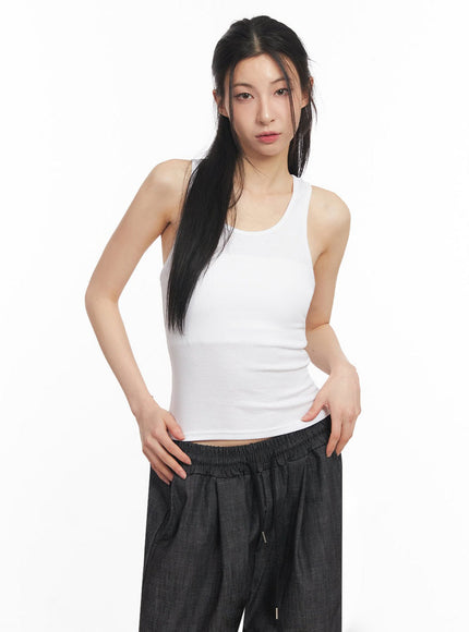 essential-cross-back-tank-top-iy529