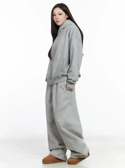 essential-warmer-hoddie-ij528