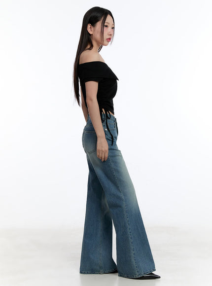 aliya-washed-bootcut-jeans-iu503
