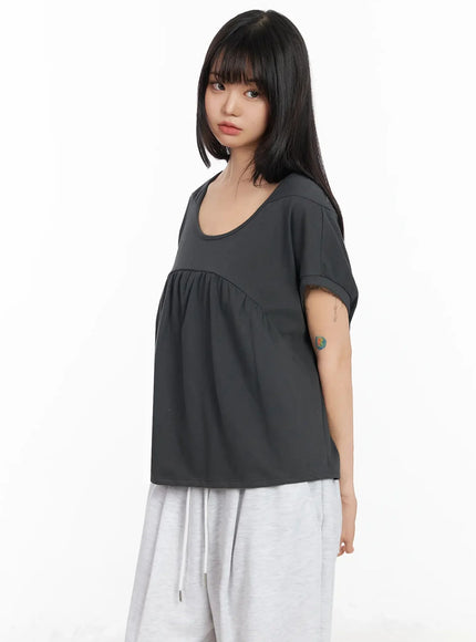 scoop-neck-shirred-tee-ia523