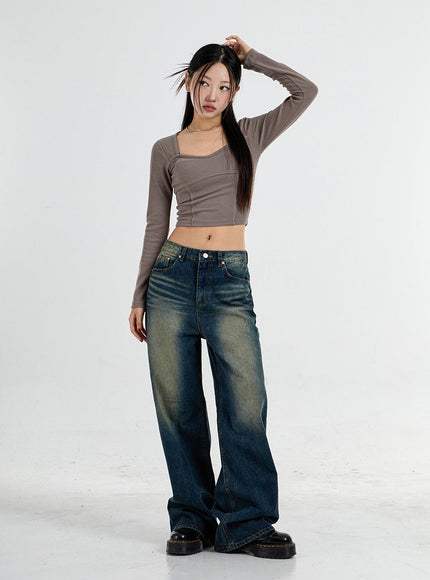 Heart Neck Crop T-Shirt CO11