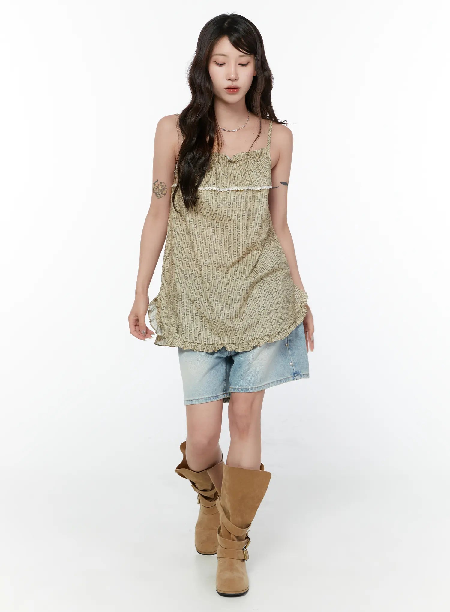bohemian-ruffle-sleeveless-top-cy515