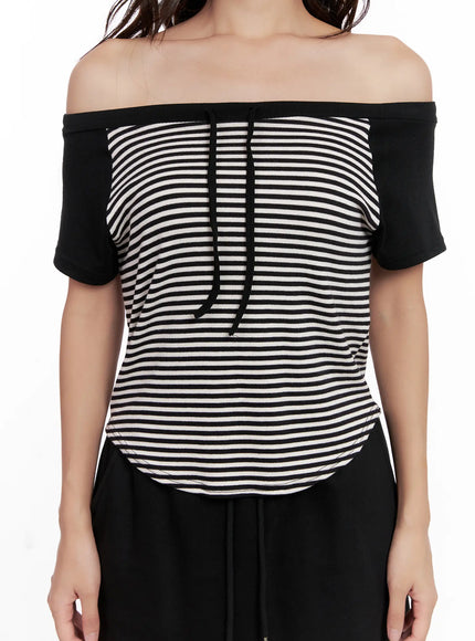 Striped Off-Shoulder Tee CL518