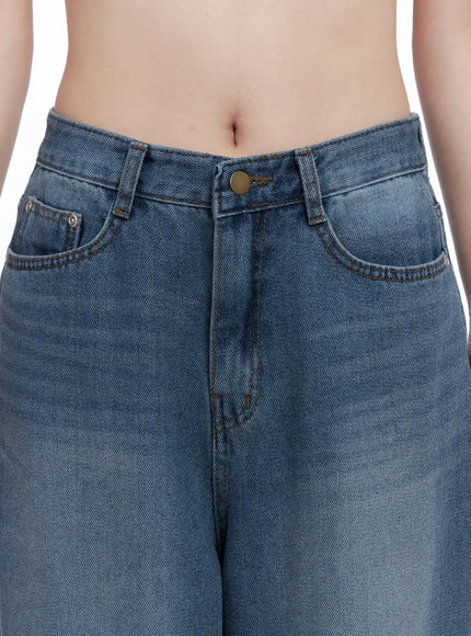 margot-low-rise-washed-wide-leg-jeans-cs501