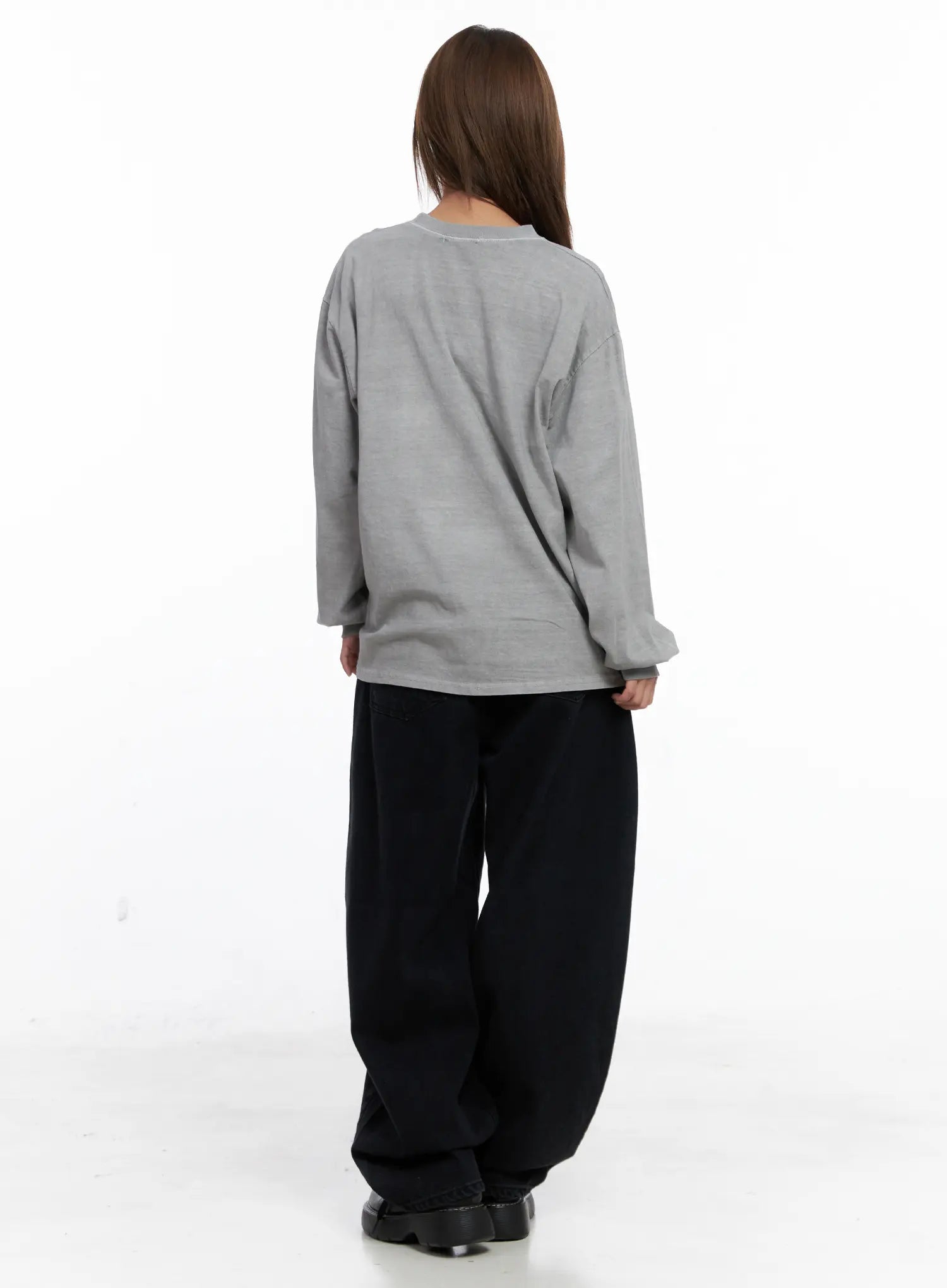 melany-lettering-wide-leg-lettering-jeans-cs524