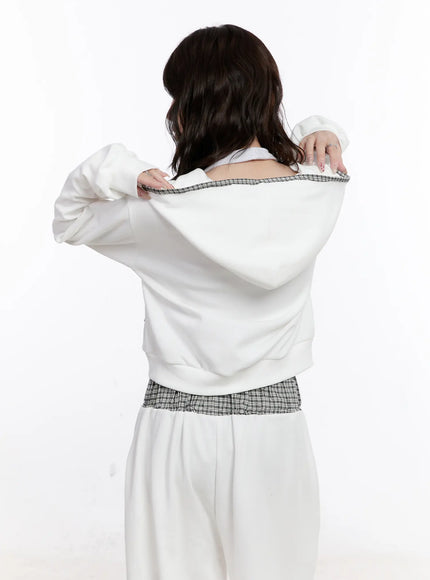 plaid-trim-crop-zip-up-hoodie-cs530