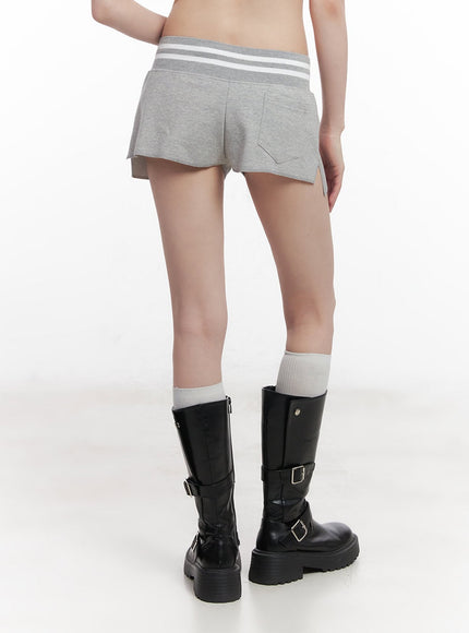 low-waist-striped-shorts-cu506