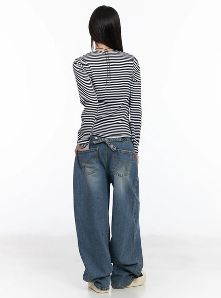 Ainslie Classic Wide-Fit Jeans CM526