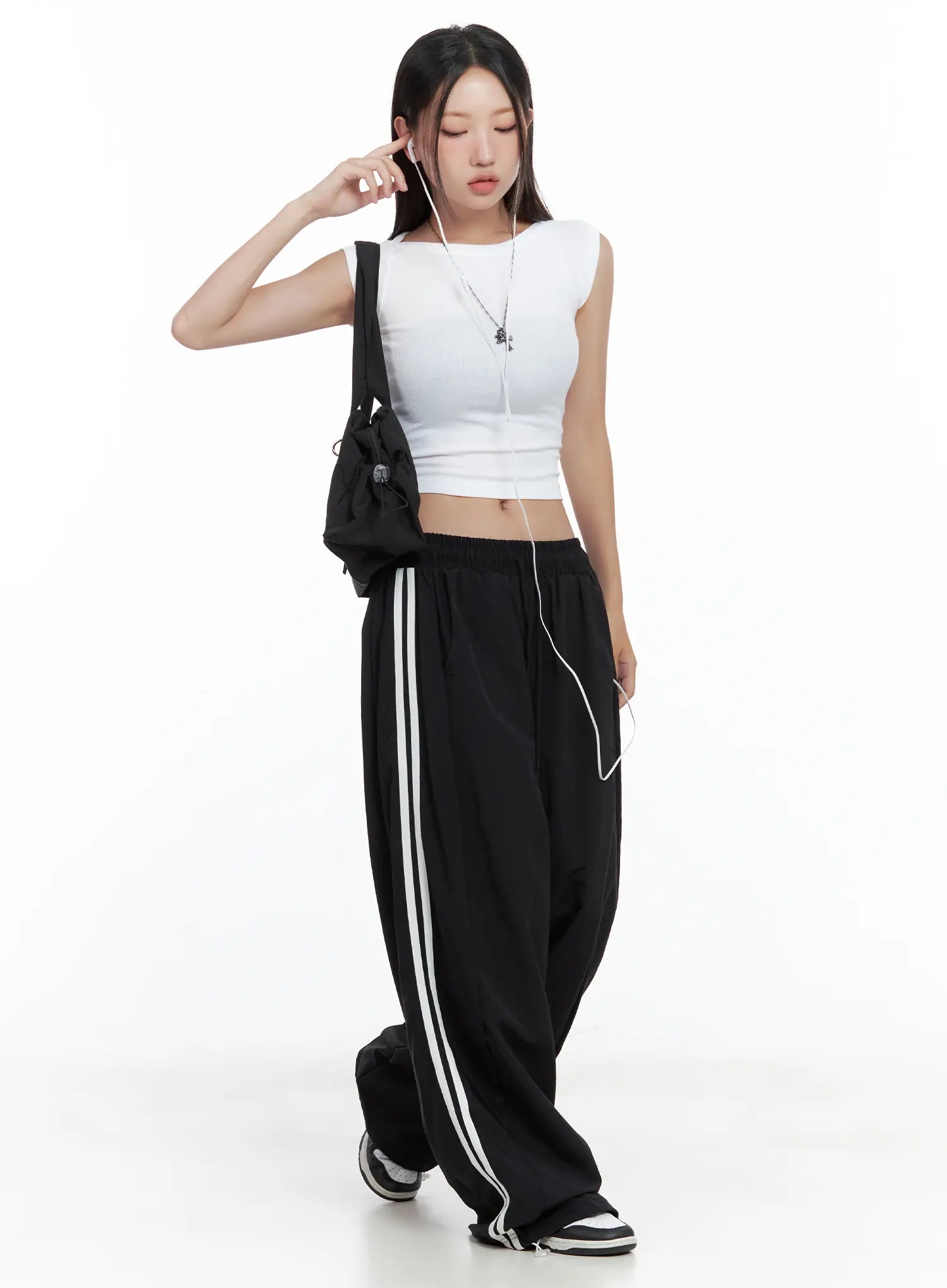 striped-wide-leg-nylon-track-pants-cl509
