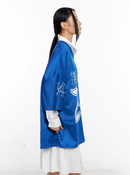 Oversized V-Neck Graphic Tee CL529