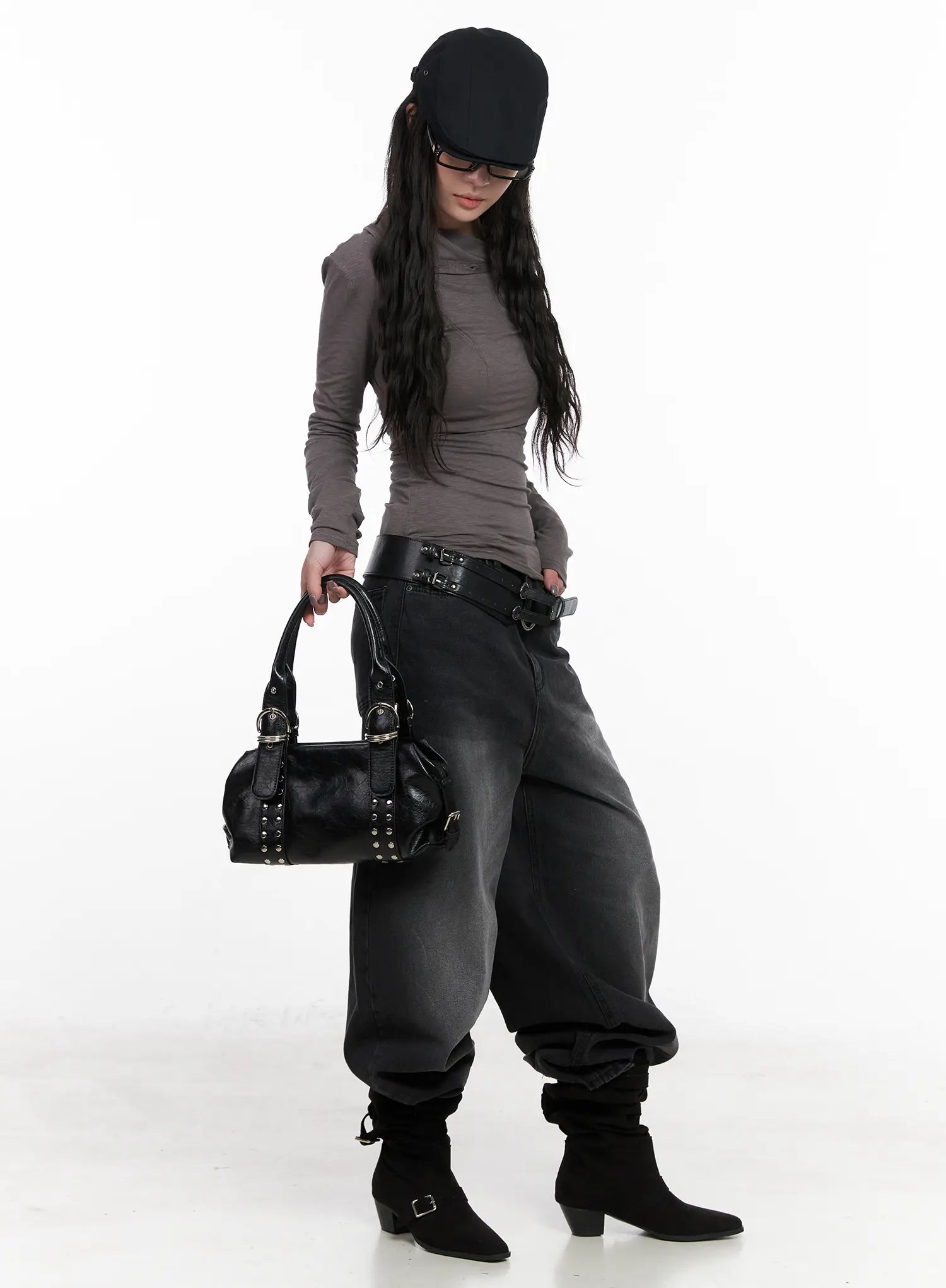 yuji-dark-washed-baggy-jeans-cn513