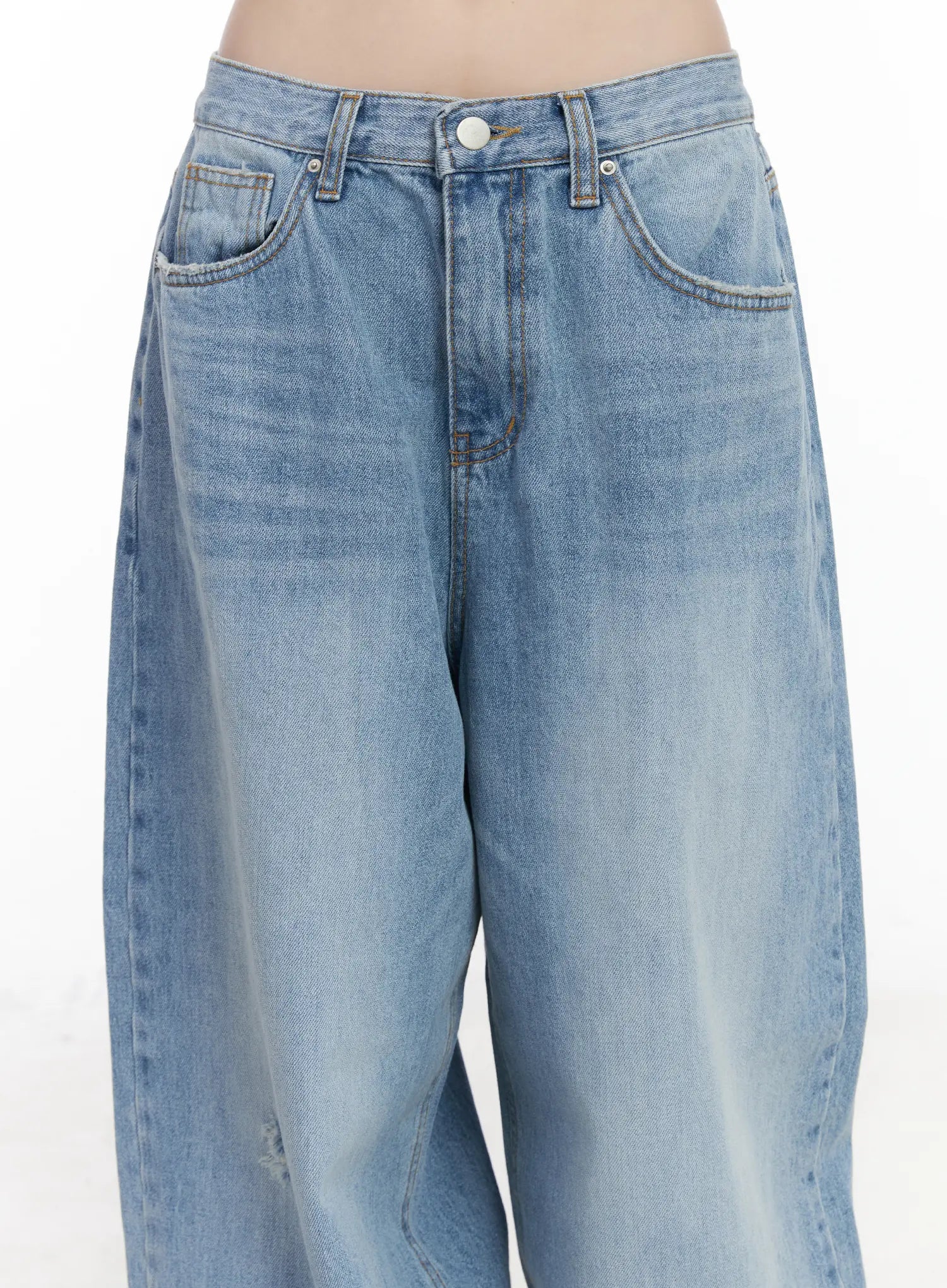 nini-washed-wide-leg-jeans-cm525