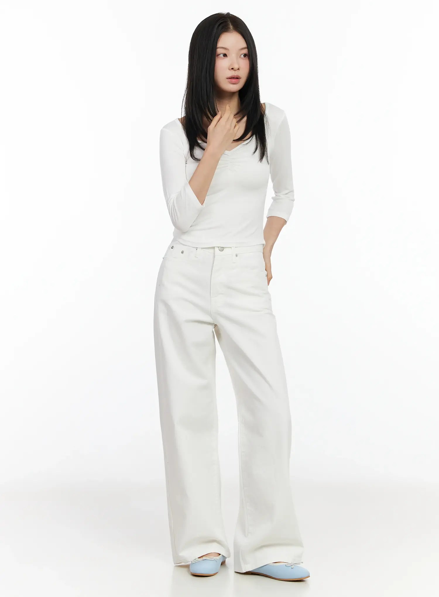 heart-neck-long-sleeve-top-im524