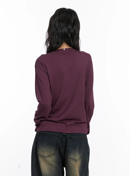 eyelet-graphic-off-shoulder-top-co507