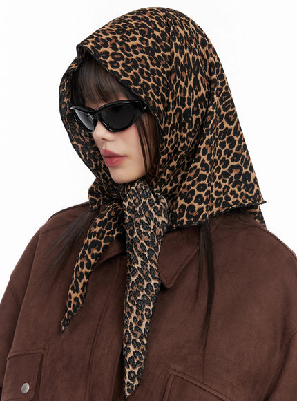 leopard-print-scarf-in503